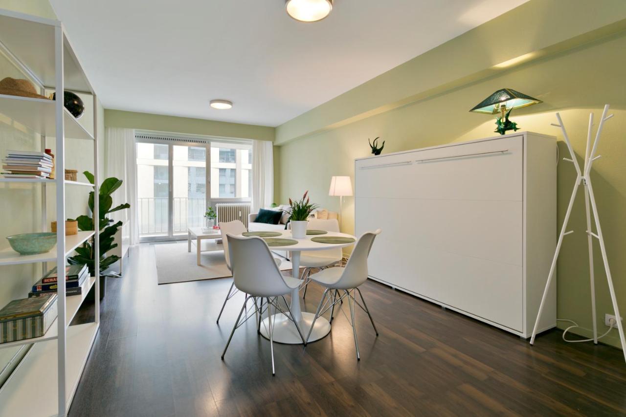 Studio In City Center With Terrace, Netflix - Wifi Antwerpen Buitenkant foto
